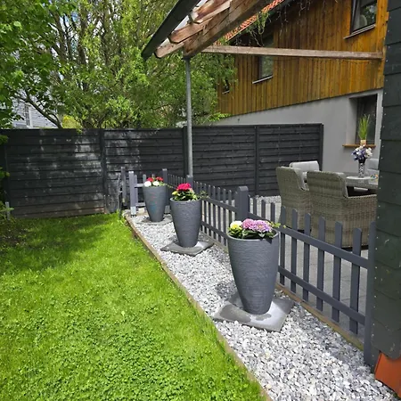 Erholsame Auszeit Auf Ca 100 Qm In Idylischer Lage Mit Großer Terrasse *