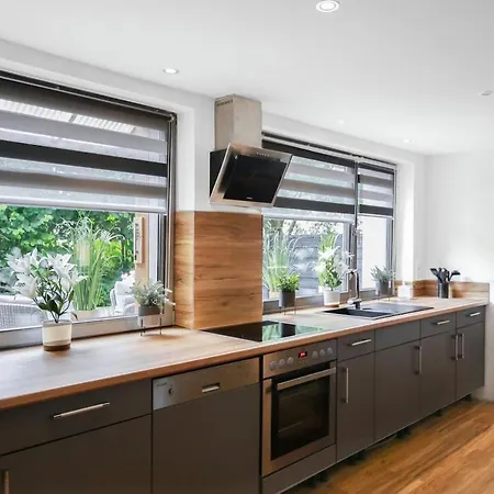 Apartment Erholsame Auszeit Auf Ca 100 Qm In Idylischer Lage Mit Großer Terrasse *