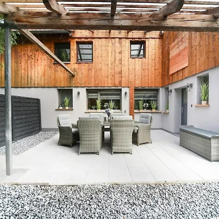 Erholsame Auszeit Auf Ca 100 Qm In Idylischer Lage Mit Großer Terrasse * Juehnde